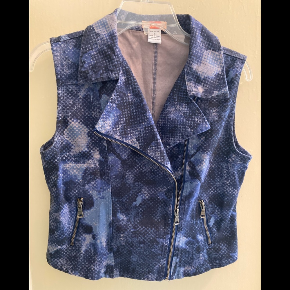 Body Central Asymmetric Blue/Tan Vest